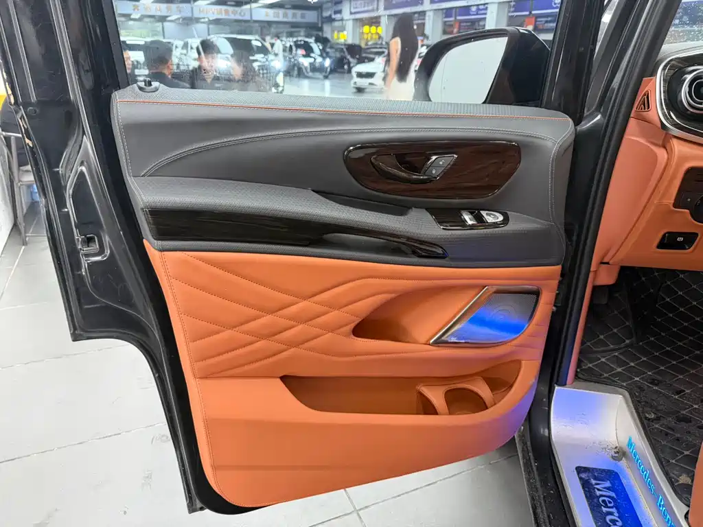Mercedes-Benz Vito (Import) — миниатюра 5