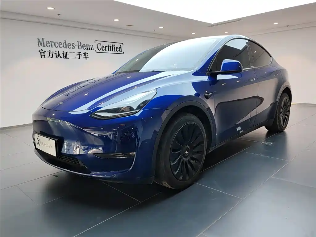 Tesla Model Y 2021