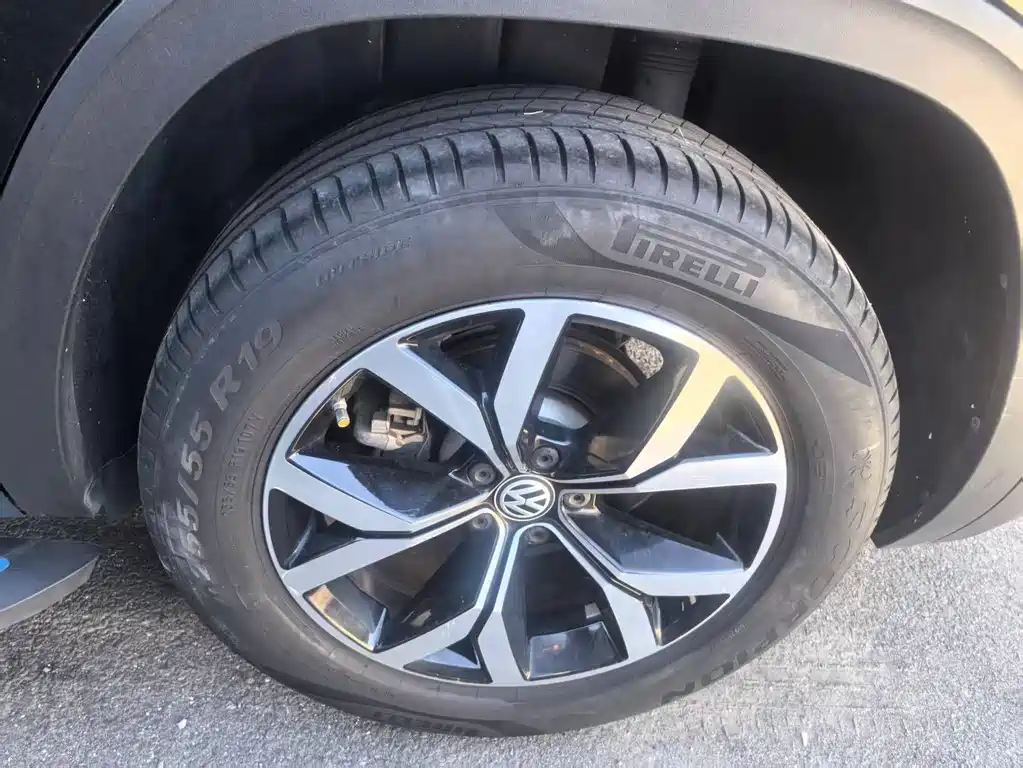Volkswagen Teramont — миниатюра 8