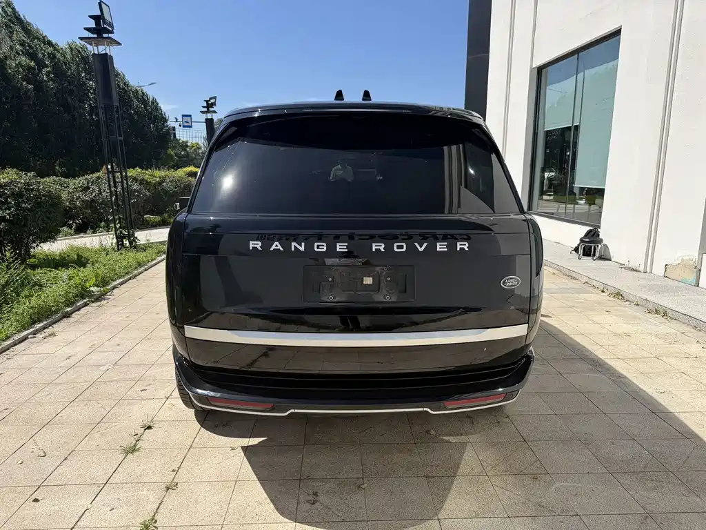 Land Rover Range Rover — миниатюра 5