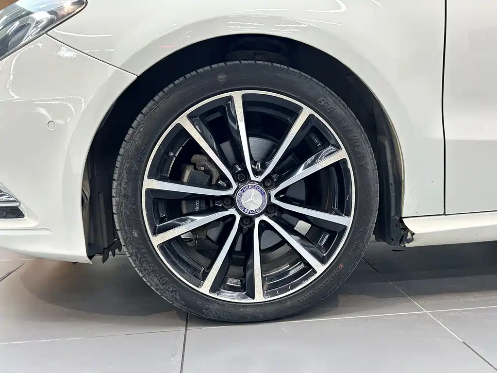 Mercedes-Benz B-Class — миниатюра 18