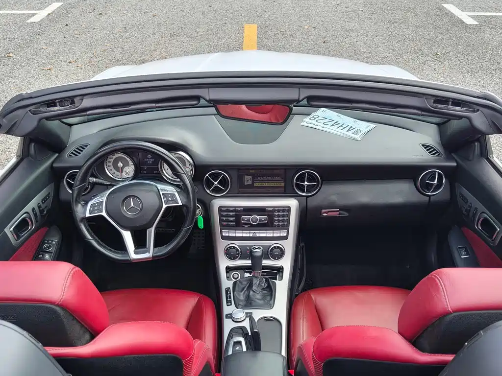 Mercedes-Benz SLK-Class — миниатюра 5