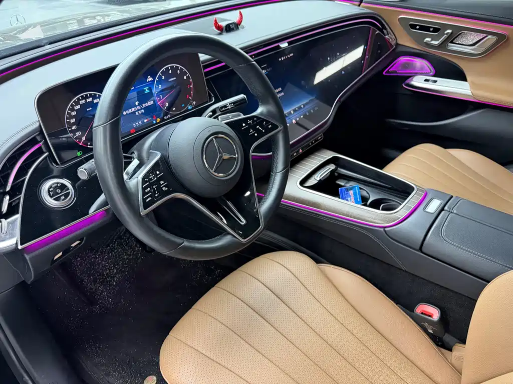 Mercedes-Benz E-Class — миниатюра 4