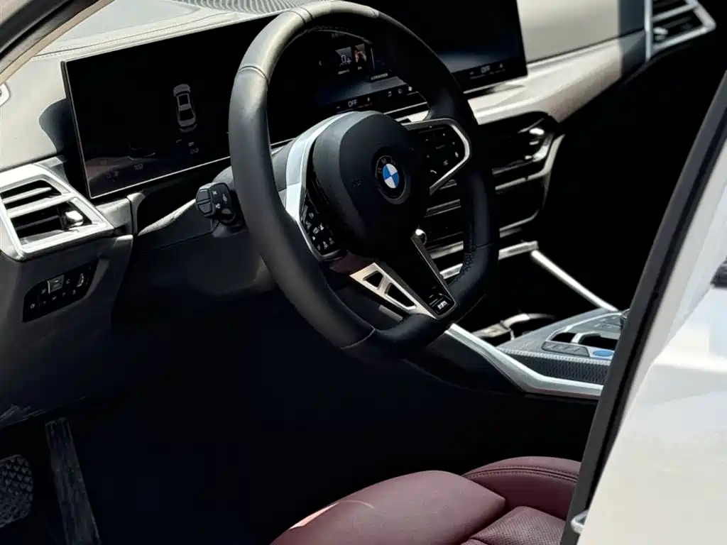 BMW i3 2024 eDrive 40 L