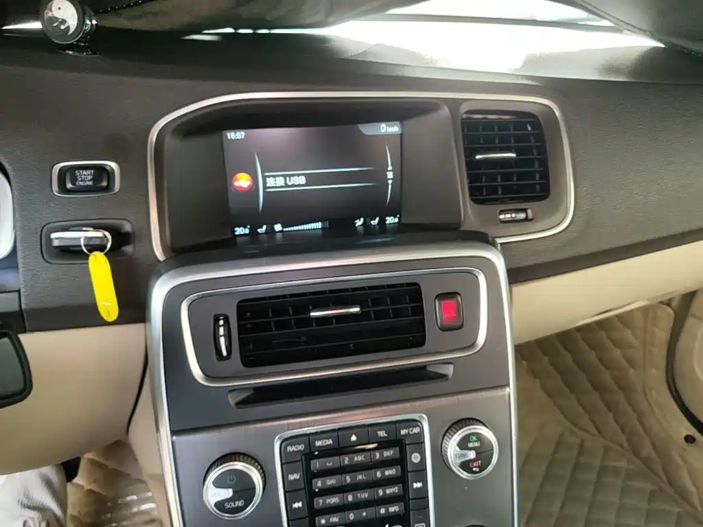 Volvo S60 — миниатюра 13