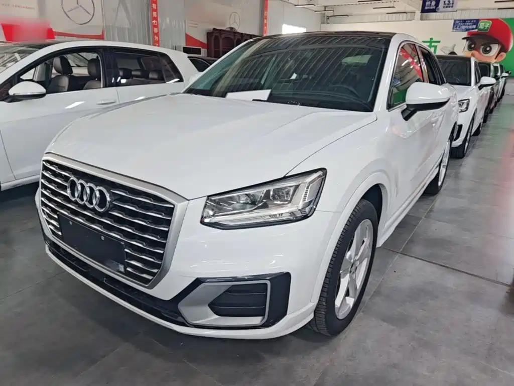 Audi Q2L — миниатюра 2