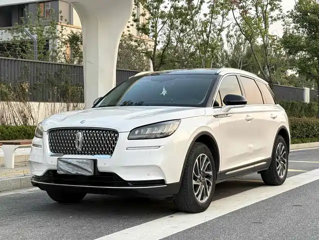 LINCOLN ADVENTURER