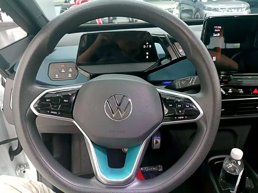Volkswagen ID.3 — миниатюра 11