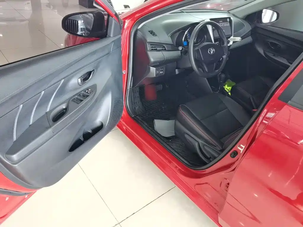 Toyota Vios FS — миниатюра 16