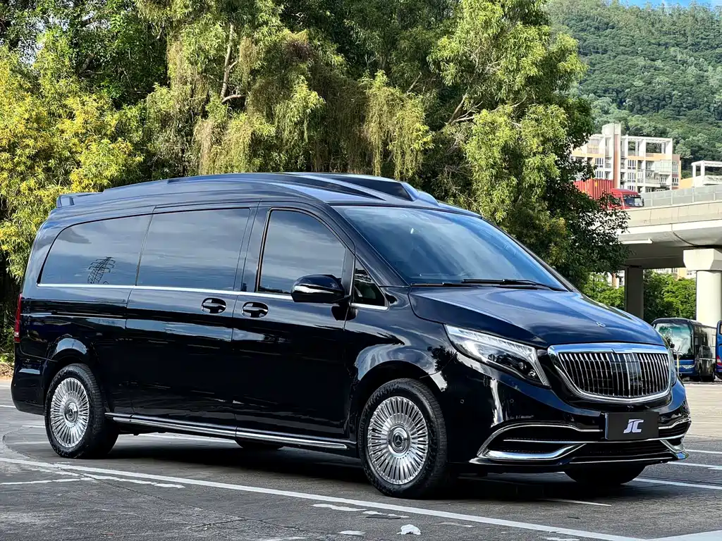MERCEDES-BENZ V CLASS