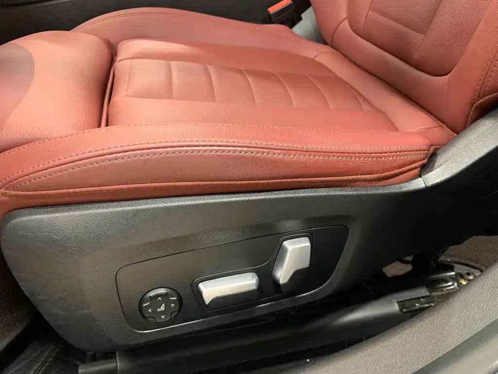 BMW 3 Series — миниатюра 14
