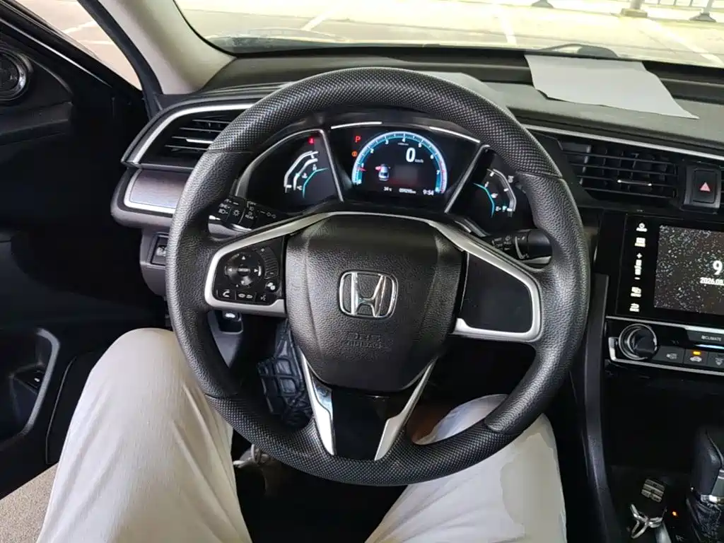 Honda Civic — миниатюра 11