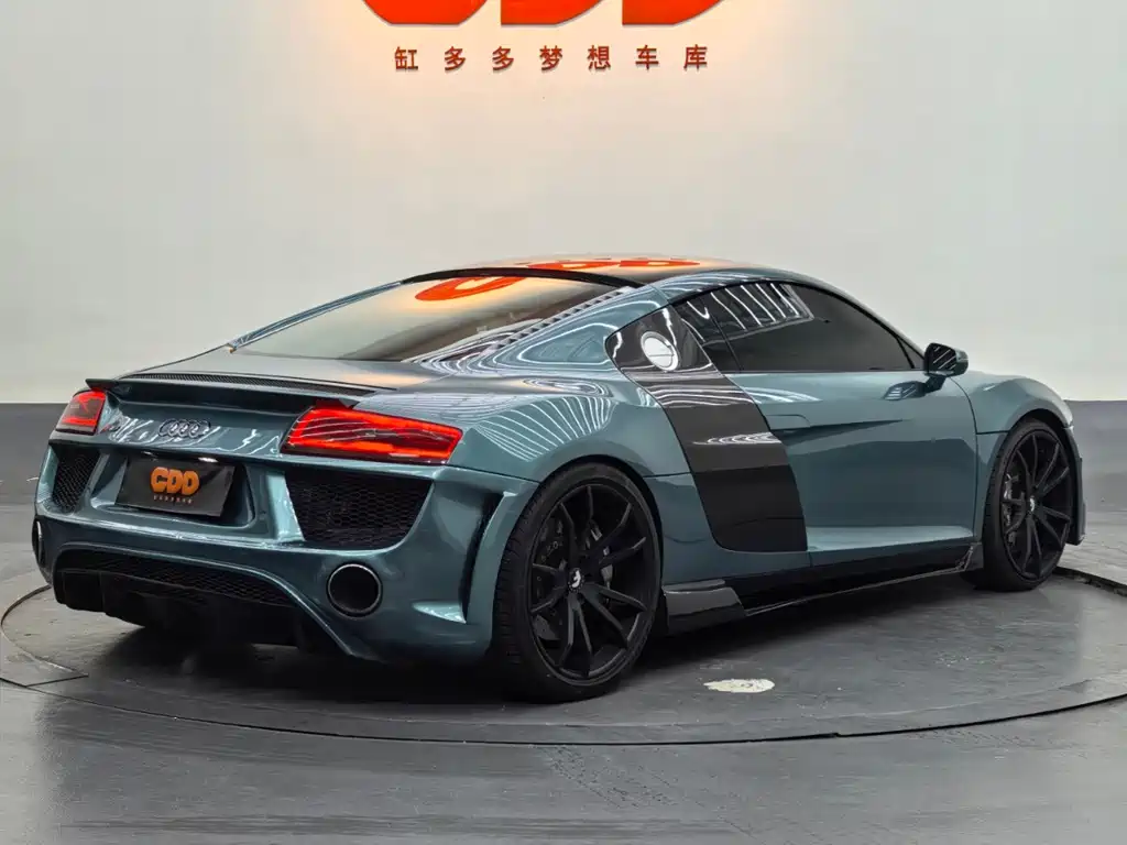 Audi R8 — миниатюра 3