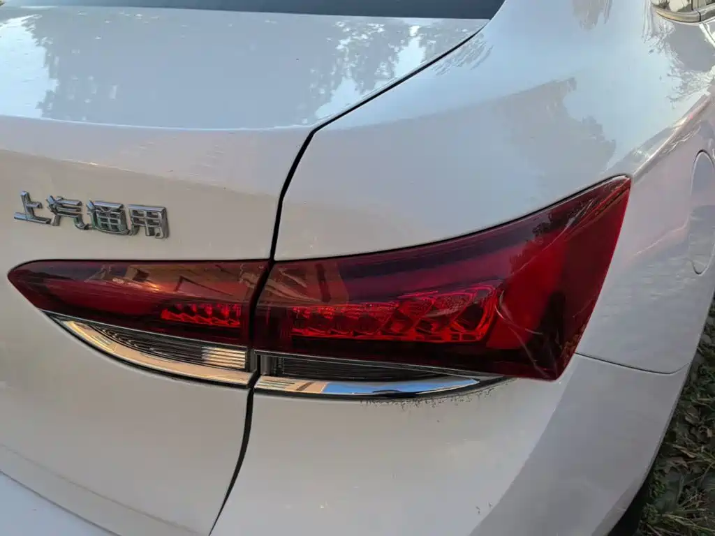 Buick Excelle — миниатюра 8