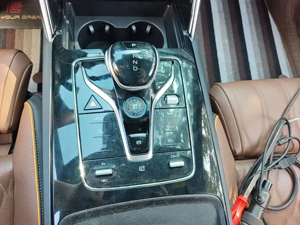 BYD Tang New Energy — миниатюра 14