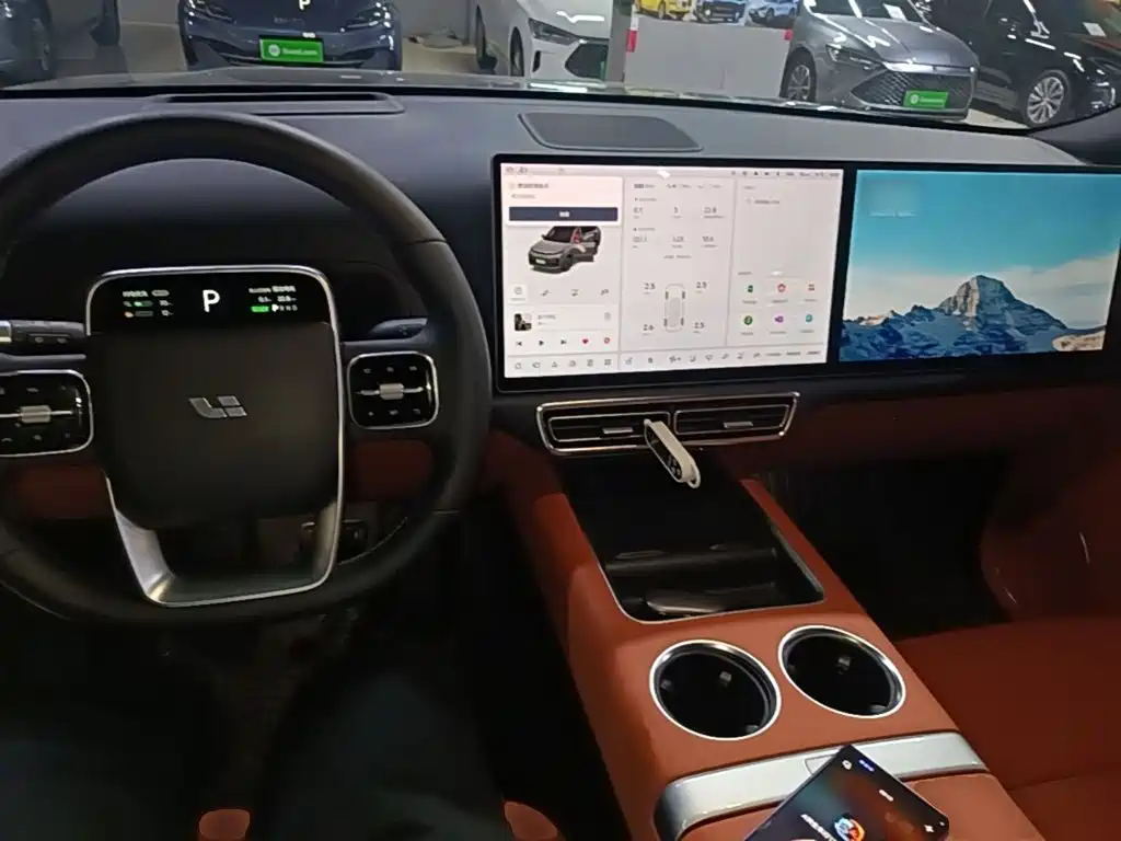 Li Auto Li L8 — миниатюра 10