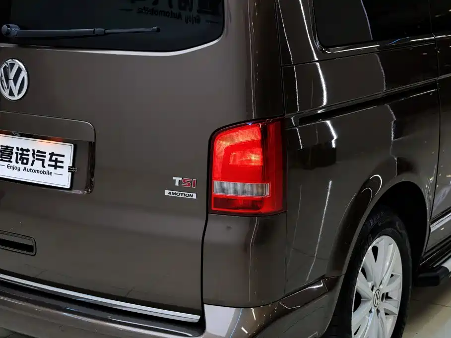 Volkswagen Multivan — миниатюра 15