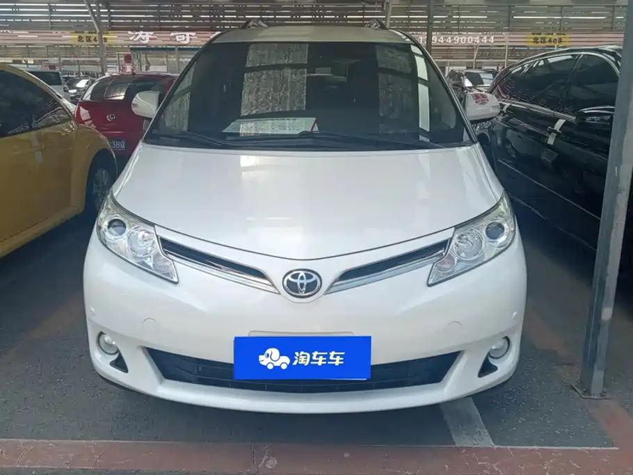 Toyota Previa 2012 2.4L 7 Standard