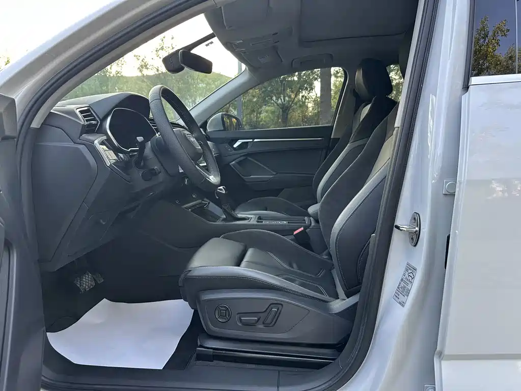 Audi Q3 Sportback — миниатюра 8