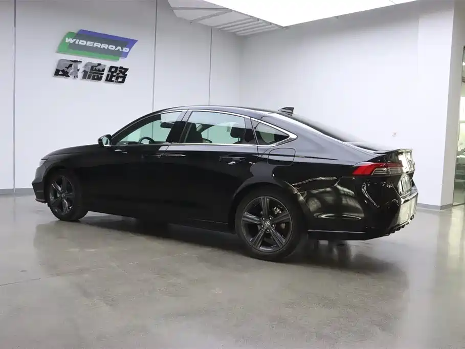 Honda Inspire 2023 260TURBO Elegant