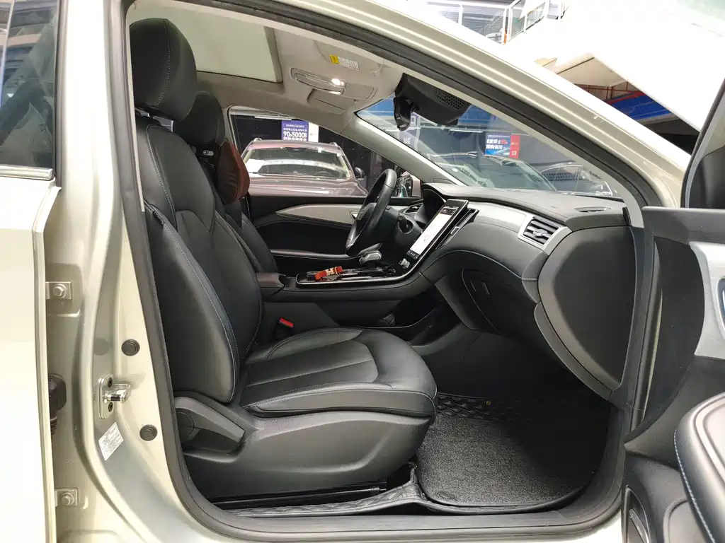 Roewe Feifan ER6 — миниатюра 12
