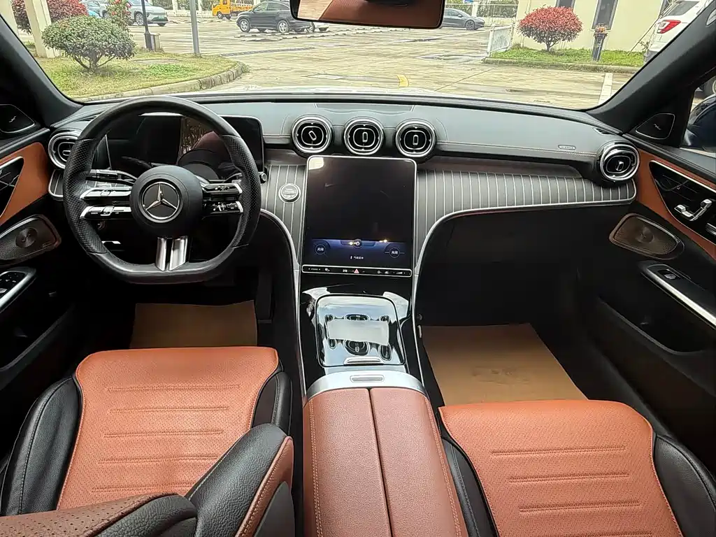 Mercedes-Benz C-Class — миниатюра 8