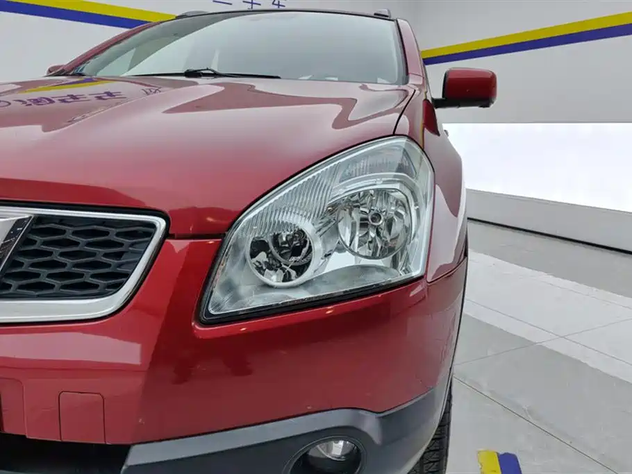 Nissan Qashqai 2012 2.0XV CVT 2WD