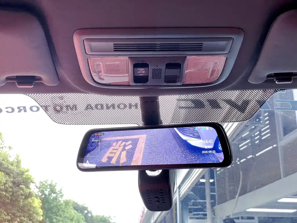 Honda Civic — миниатюра 18