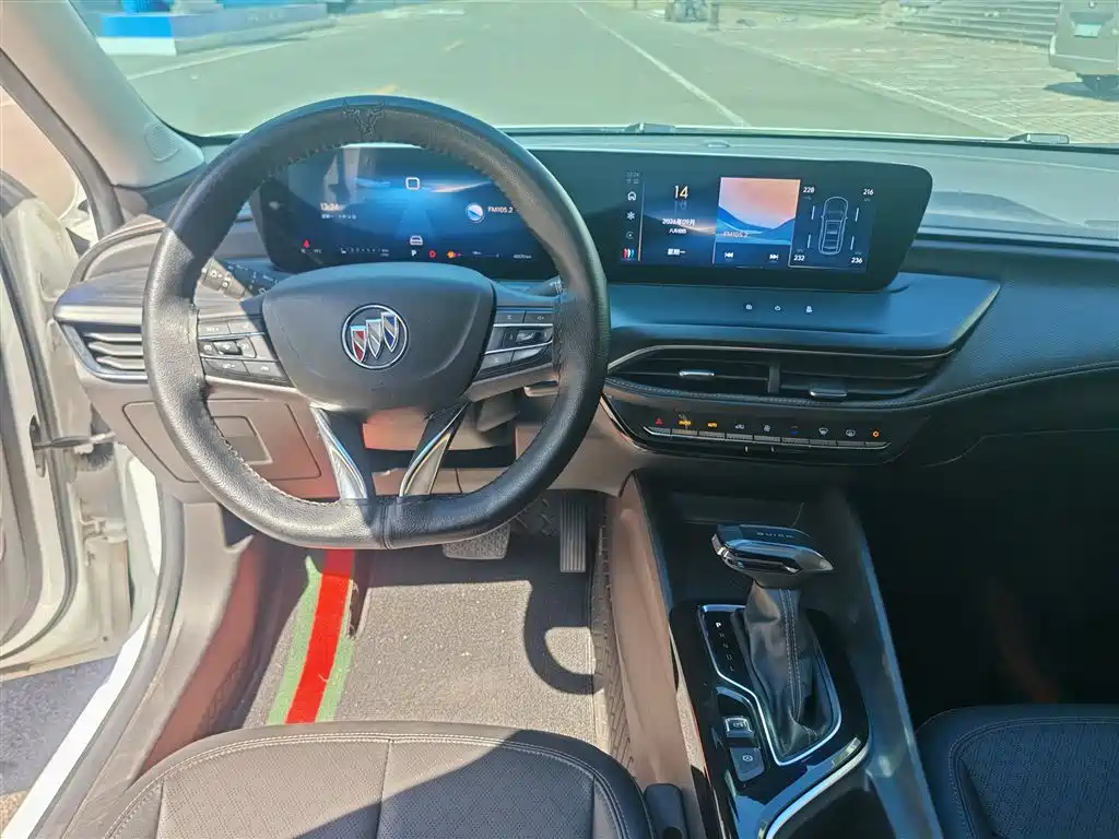 Buick Verano — миниатюра 12