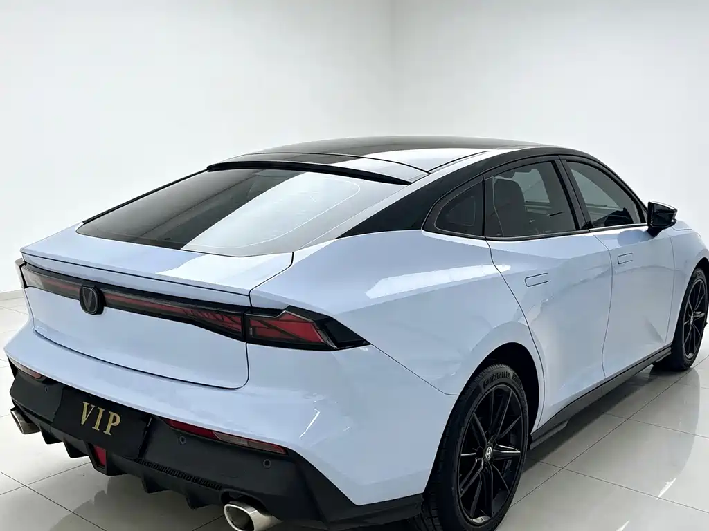 Changan UNI-V — миниатюра 7