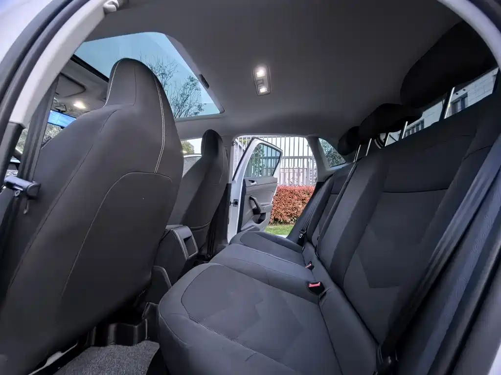 Volkswagen Polo 2021 Plus 1.5L AT