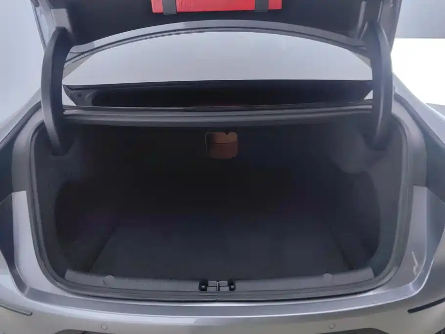 BYD Han — миниатюра 4