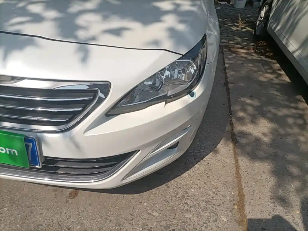 Peugeot 408 — миниатюра 24