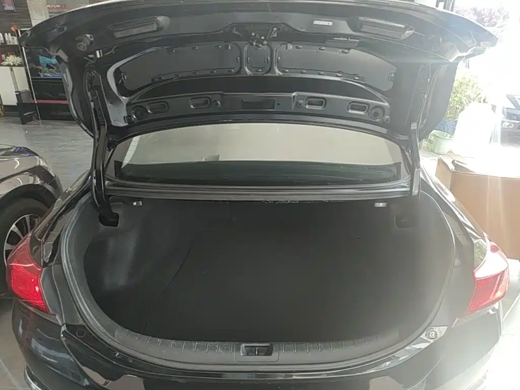 Honda Spirior — миниатюра 19