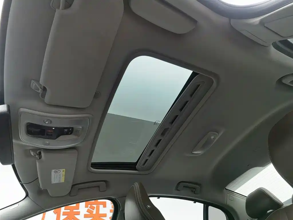 VOLVO S60 PLUG IN HYBRID