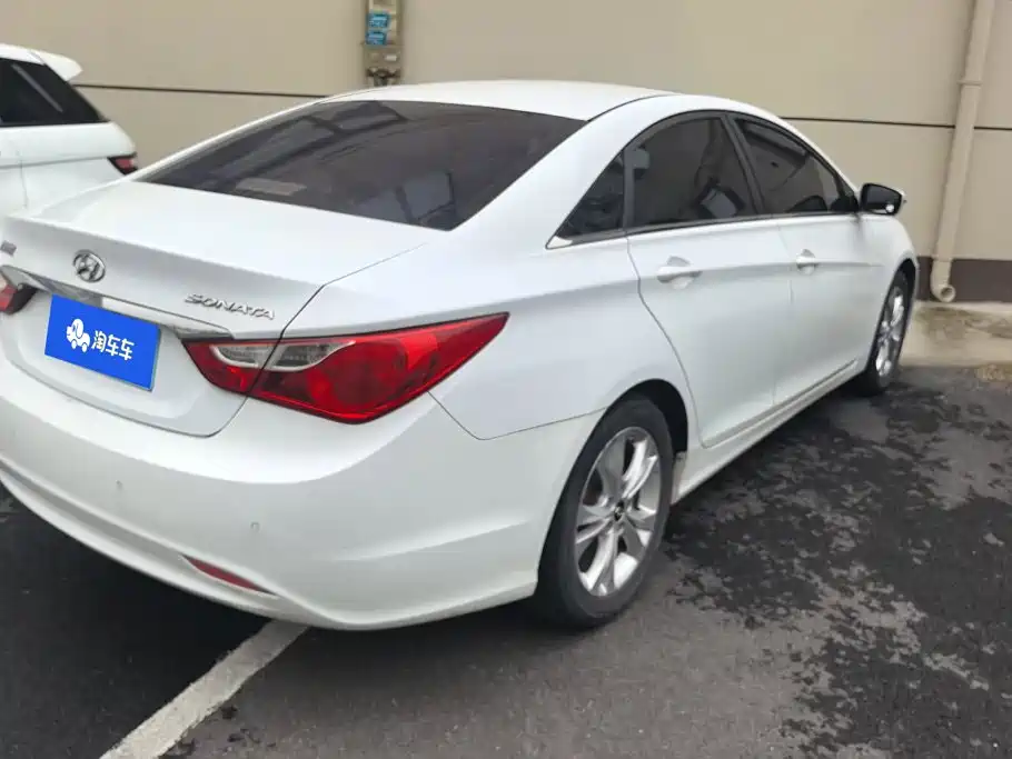 Hyundai Sonata — миниатюра 3