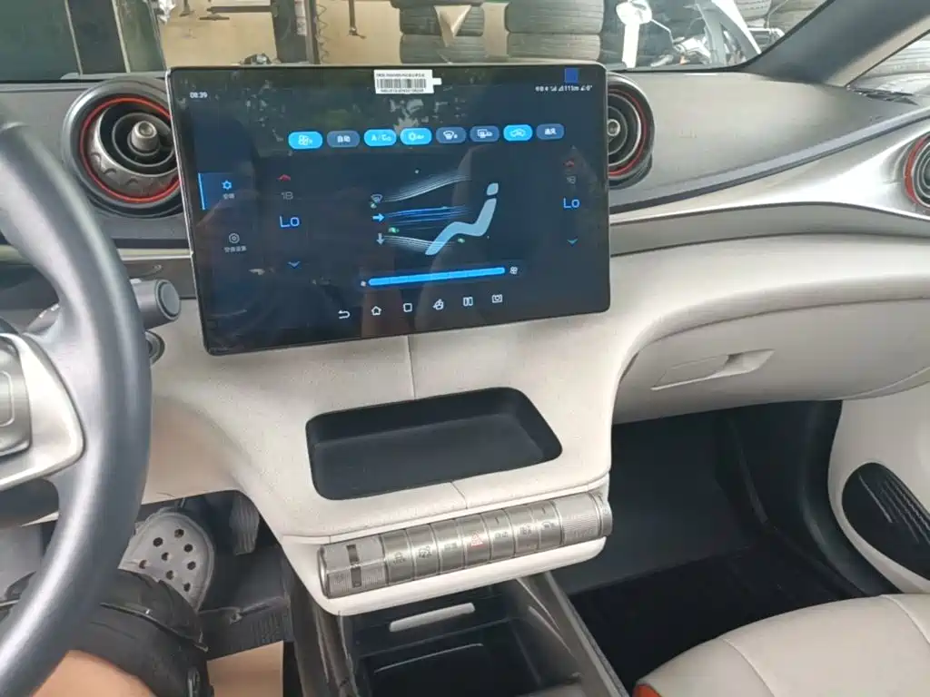BYD Dolphin — миниатюра 13