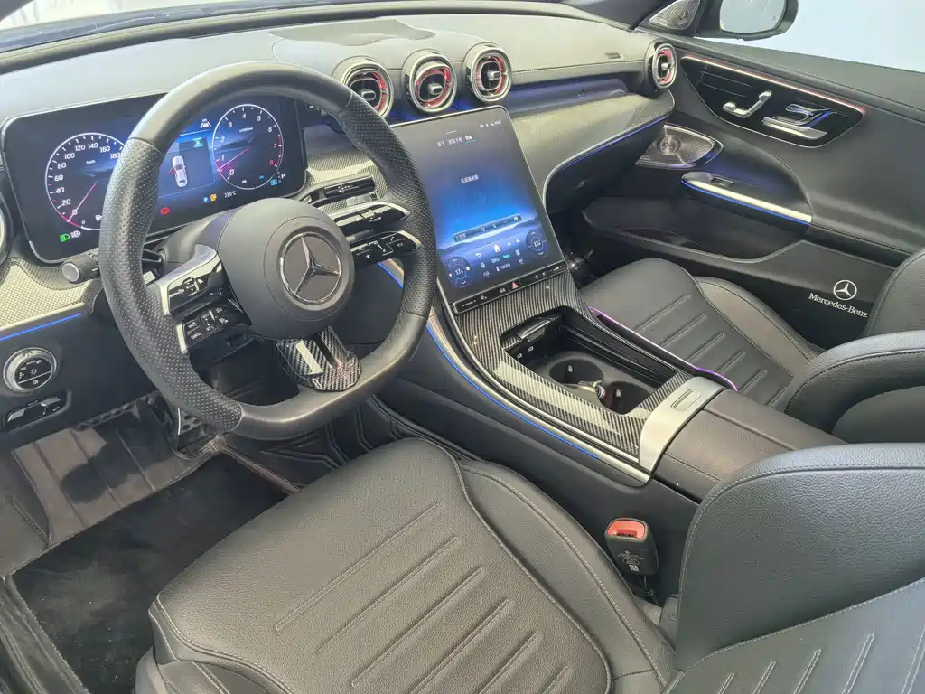Mercedes-Benz C-Class — миниатюра 12