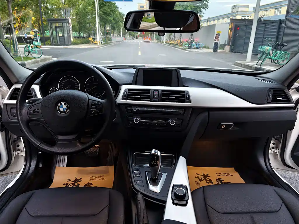 BMW 3 Series 3 2014 320Li Fashion