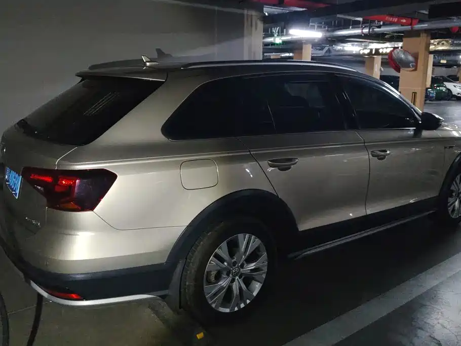 Volkswagen C-Trek 2018 1.5L MT Comfort
