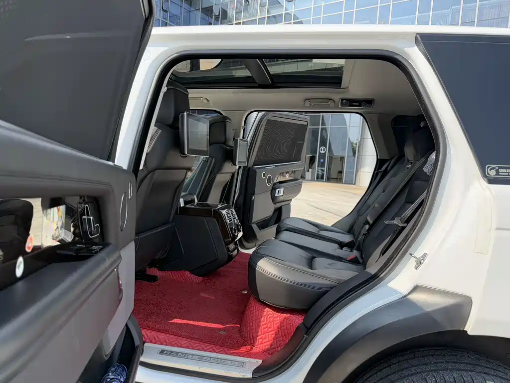 Land Rover Range Rover 2020 3.0 L6 Long Wheelbase