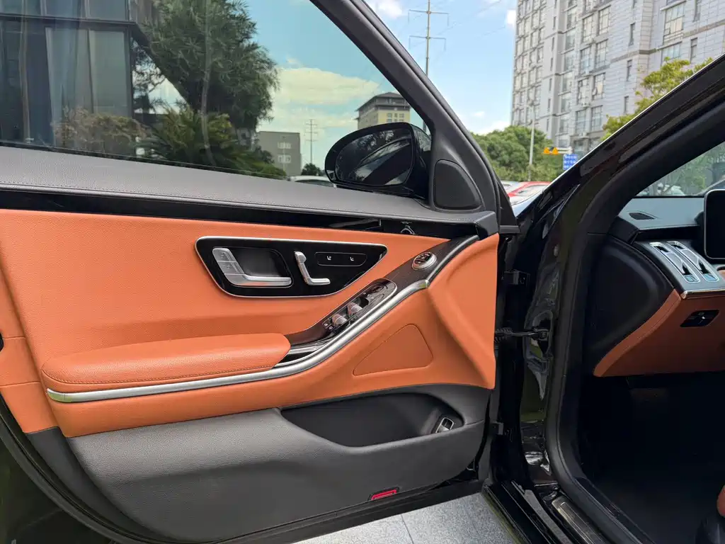 Mercedes-Benz S-Class — миниатюра 15