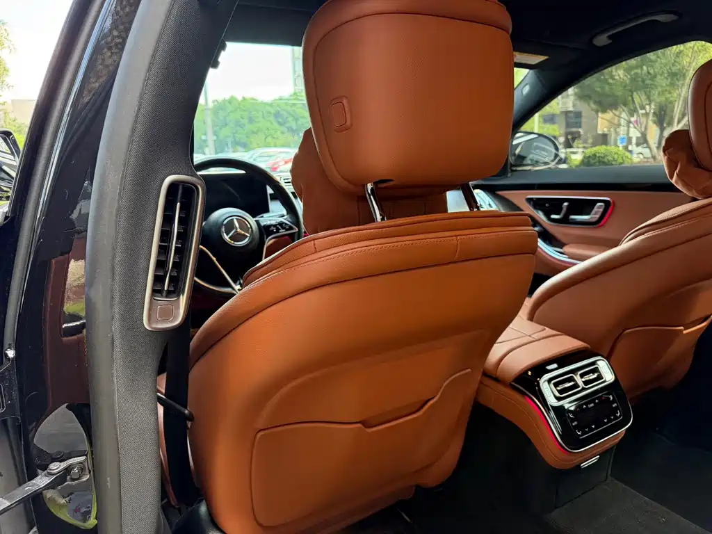 Mercedes-Benz S-Class — миниатюра 10
