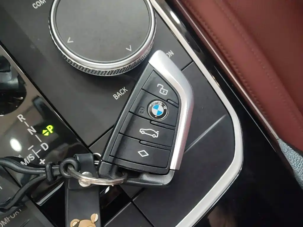 BMW 3 Series — миниатюра 9