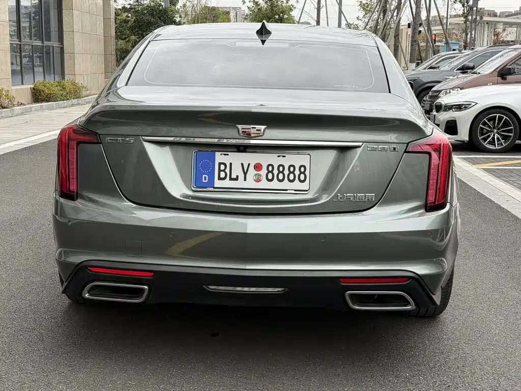 CADILLAC CT5