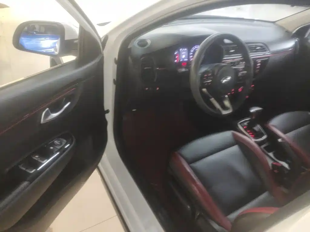 Kia KX Cross — миниатюра 16