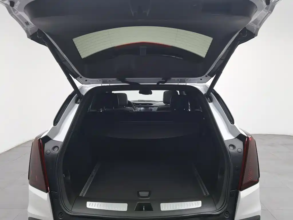 Cadillac XT5 — миниатюра 16