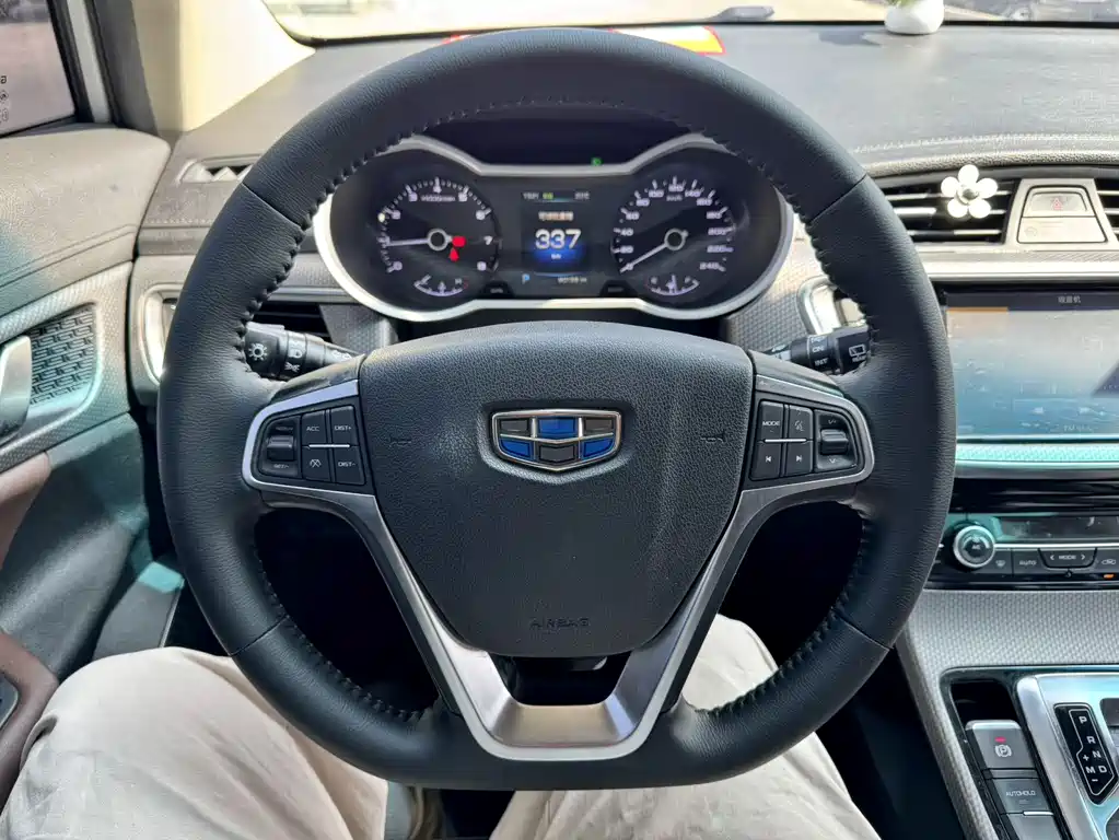 Geely Emgrand GS — миниатюра 16
