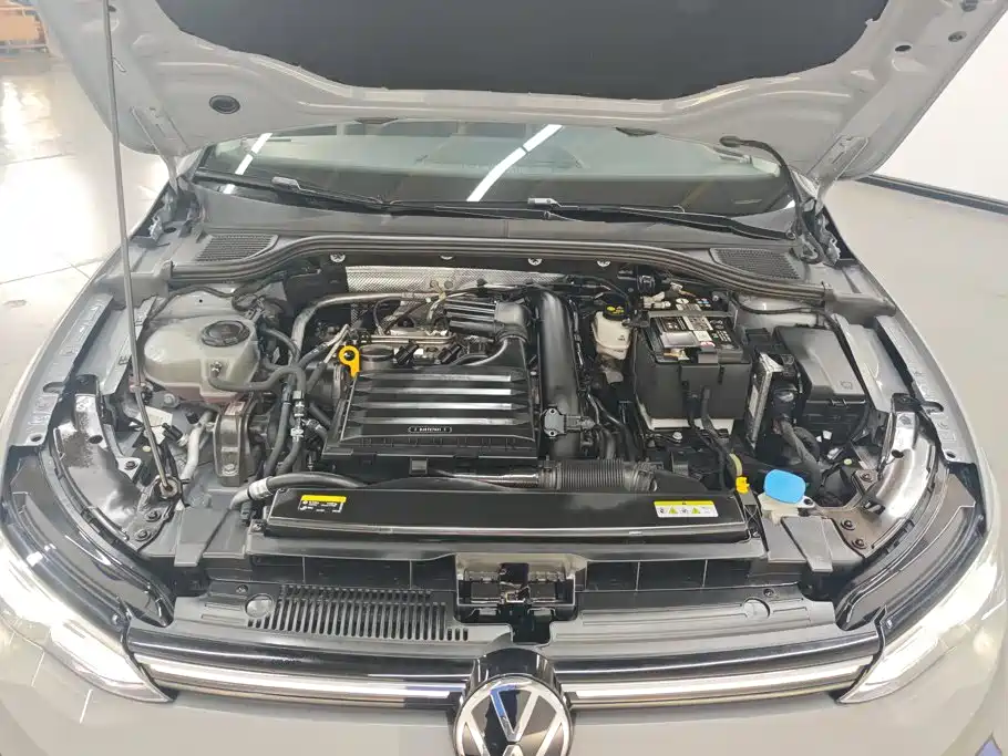 Volkswagen Golf — миниатюра 10