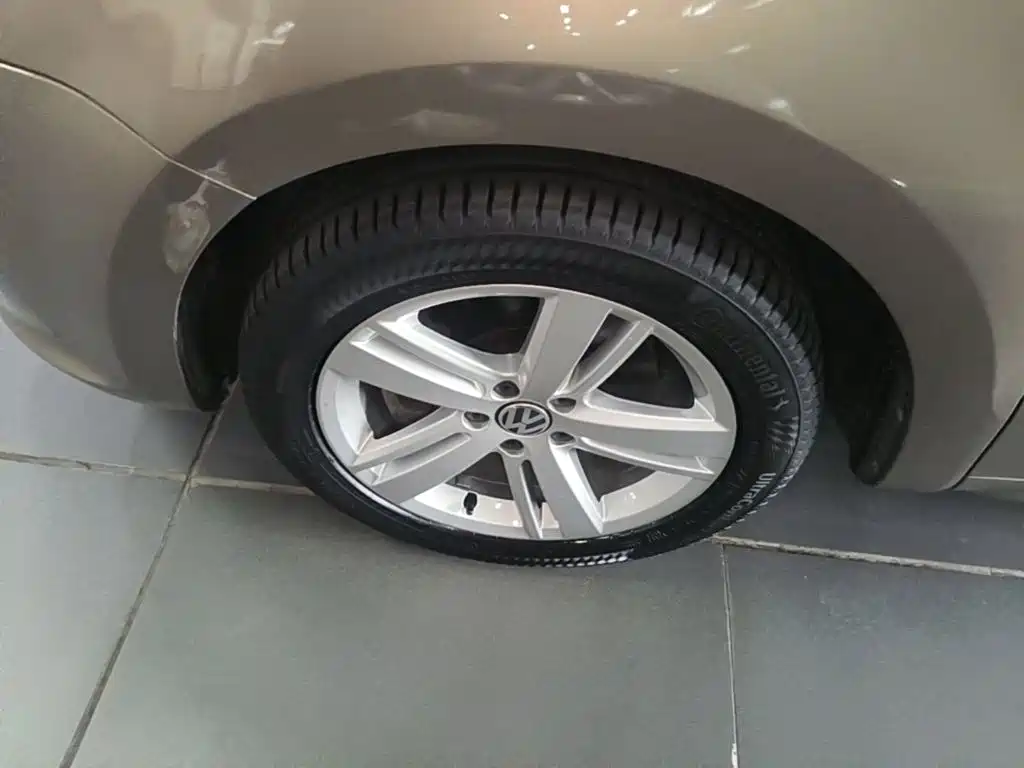 Volkswagen Sharan — миниатюра 23